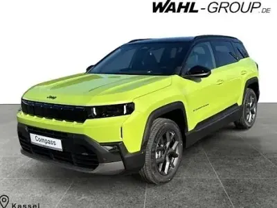 Nuova Jeep Compass 145 CV (106 kW) 2026 Verde SUV