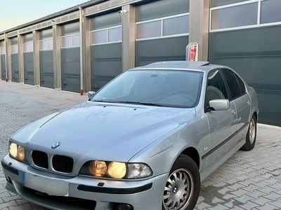 Gebraucht BMW 528 193 PS (141 kW) 1998 Silber Limousine