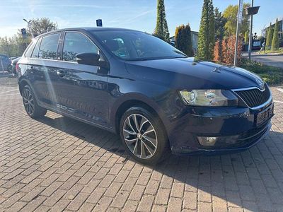 Usata Skoda Rapid 116 CV (85 kW) 2016 Blu Utilitaria