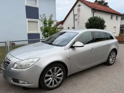 Gebraucht Opel Insignia 160 PS (117 kW) 2013 Silber Kombi