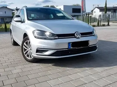 Gebraucht VW Golf VII 150 PS (110 kW) 2020 Silber Kombi