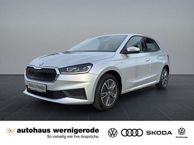 Silber Gebraucht 2022 Skoda Fabia Tour Limousine | 18.349 € (Teuer)
