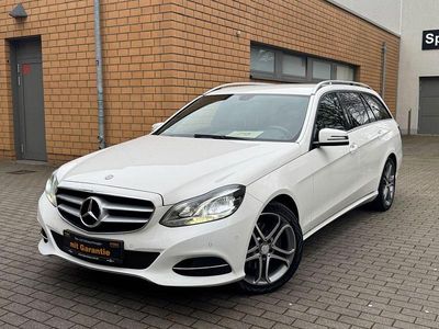 Gebraucht Mercedes E200 184 PS (135 kW) 2013 Weiß Limousine