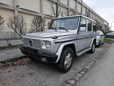 Gebraucht Mercedes G300 177 PS (130 kW) 2000 Silber SUV