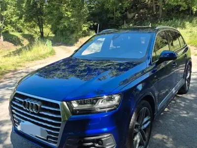 Używany Audi Q7 S-Line 272 KM (200 kW) 2016 Niebieski SUV