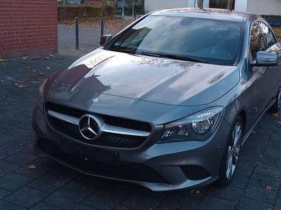 Mercedes CLA200