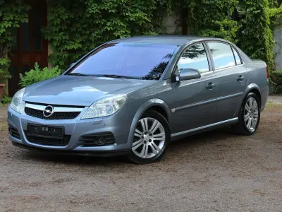 Gebraucht Opel Vectra Edition 155 PS (114 kW) 2005 Silber Limousine