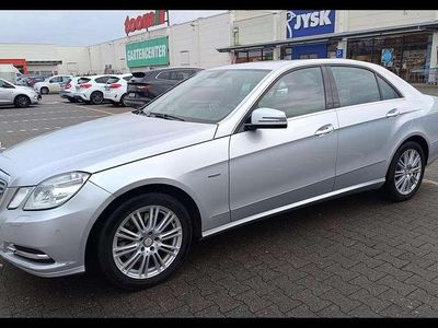 Gebraucht Mercedes E350 Elegance 306 PS (225 kW) 2012 Silber Limousine