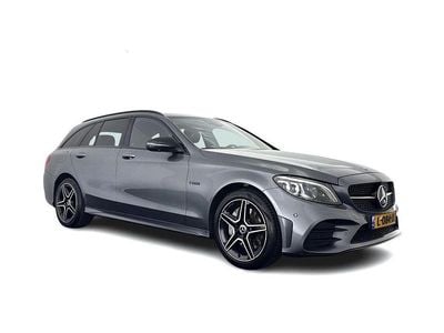 Grau Gebraucht 2021 Mercedes C300e Business Kombi | 17.944 €