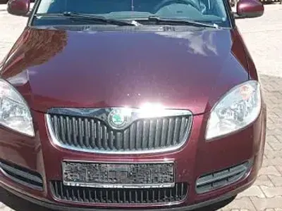 Gebraucht Skoda Fabia Classic 86 PS (63 kW) 2009 Rot Limousine