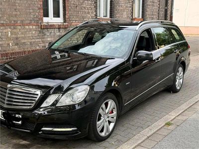 Mercedes E220