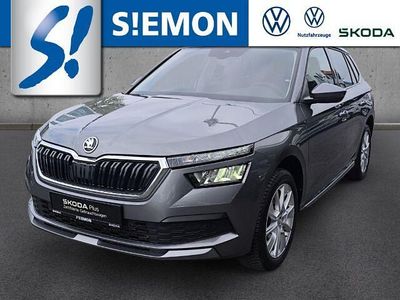 Grau Gebraucht 2023 Skoda Kamiq Style SUV | 29.430 € (Etwas zu teuer)