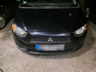 Gebraucht Mitsubishi Colt 75 PS (55 kW) 2011 Schwarz Kleinwagen