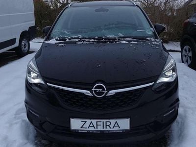Gebraucht Opel Zafira Innovation 170 PS (125 kW) 2017 Onyx schwarz Van / Kleinbus