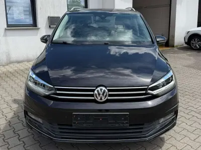 Gebraucht VW Touran Highline 150 PS (110 kW) 2017 Schwarz Van / Kleinbus