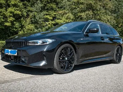Gebraucht BMW 330 M Sport 286 PS (210 kW) 2023 Schwarz Limousine