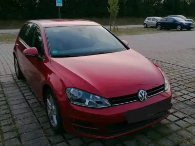 Gebraucht VW Golf VII Comfortline 140 PS (102 kW) 2013 Rot Kleinwagen