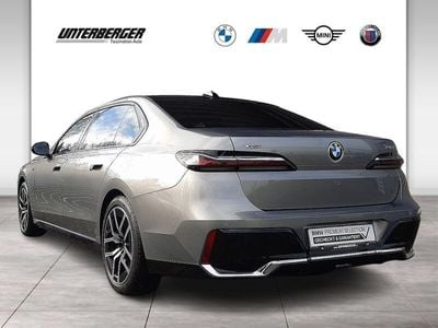 BMW 740