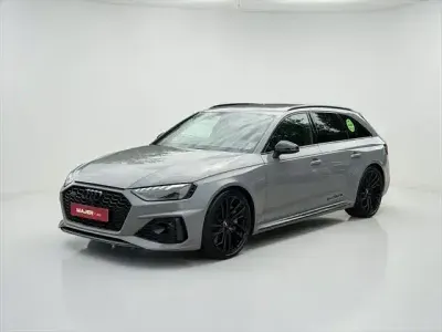 Gebraucht Audi RS4 Sport 450 PS (330 kW) 2020 Nardograu Kombi