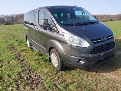 Usata Ford Tourneo Titanium 155 CV (114 kW) 2015 Grigio Monovolume