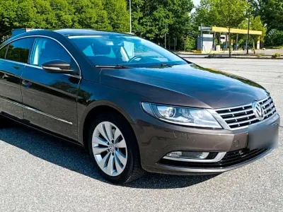Gebraucht VW CC 160 PS (117 kW) 2014 Braun Limousine