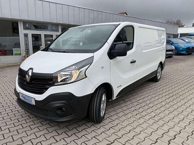 Gebraucht Renault Trafic 116 PS (85 kW) 2016 Gletscherweiss Van / Kleinbus