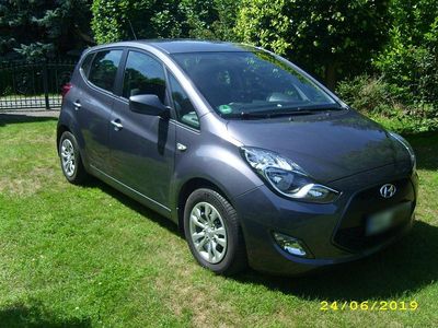 Usata Hyundai ix20 Comfort 90 CV (66 kW) 2016 Grigio Utilitaria