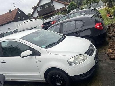 Gebraucht VW Fox Refresh 54 PS (39 kW) 2010 Candyweiss Kleinwagen