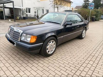 Usata Mercedes 230 Sportline 136 CV (100 kW) 1991 Nero Coupé