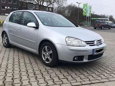 Gebraucht VW Golf V 105 PS (77 kW) 2007 Silber Limousine