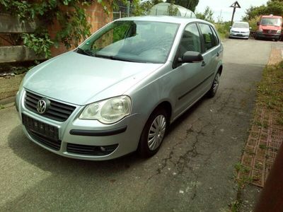 VW Polo