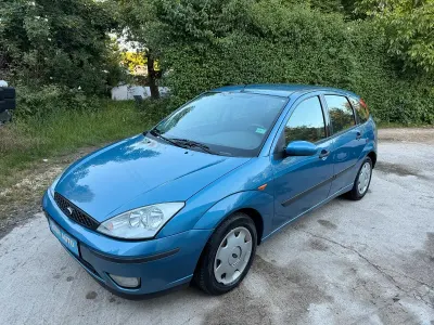 Gebraucht Ford Focus Zetec 131 PS (96 kW) 2002 Blau Kleinwagen