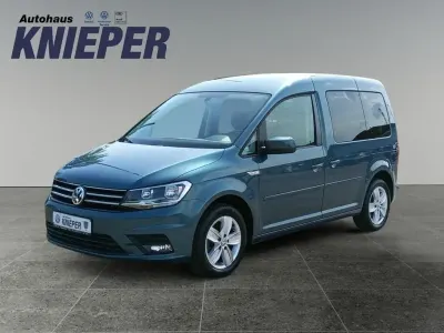 Gebraucht VW Caddy Comfortline 125 PS (91 kW) 2016 Grün Van / Kleinbus