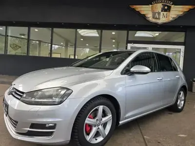 Używany Volvo V70 200 KM (147 kW) 2014 Andere Kombi
