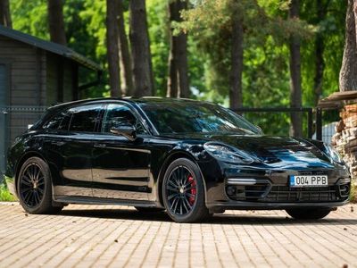 Porsche Panamera GTS