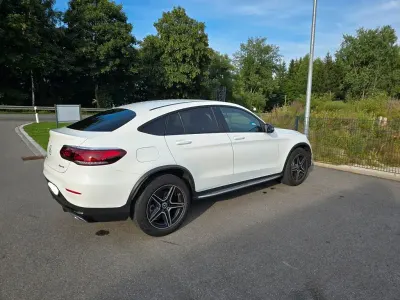 Gebraucht Mercedes GLC220 194 PS (142 kW) 2022 Weiß SUV