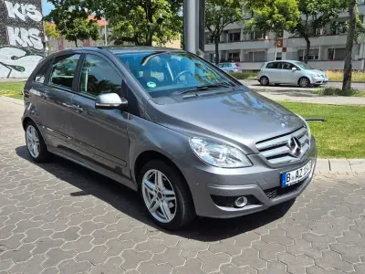 Gebraucht Mercedes B170 116 PS (85 kW) 2009 Grau Van / Kleinbus