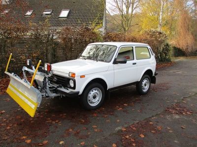 gebraucht Lada niva Schneeschild / Salzstreuer / Edition