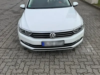Gebraucht VW Passat 190 PS (139 kW) 2015 Weiß Kombi