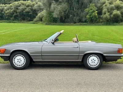 Gebraucht Mercedes SL380 218 PS (160 kW) 1980 Grau Cabrio