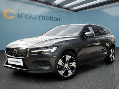 Second-hand Volvo V60 CC 197 CP (144 kW) 2023 Gri Break