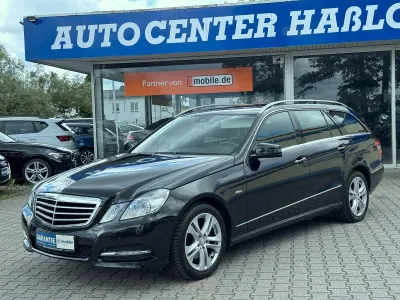 Gebraucht Mercedes E250 Avantgarde 204 PS (150 kW) 2010 Schwarz Kombi