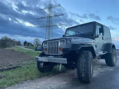 Gebraucht Jeep Wrangler 178 PS (130 kW) 1992 Schwarz SUV