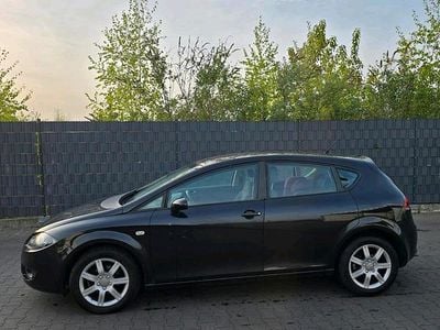 Second-hand Seat Leon Comfort 102 CP (75 kW) 2007 Negru Hatchback
