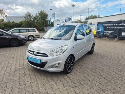 Silber Gebraucht 2012 Hyundai i10 Kleinwagen | 4.999 € (Teuer)