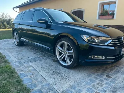 Gebraucht VW Passat Comfortline 150 PS (110 kW) 2015 Schwarz Kombi