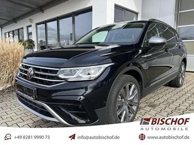 Gebraucht VW Tiguan Allspace 200 PS (147 kW) 2023 Deep black perleffekt SUV