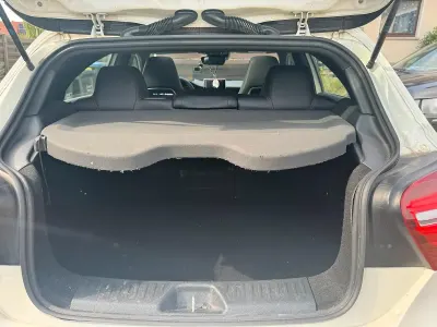 Gebraucht Mercedes A180 109 PS (80 kW) 2018 Weiß Kleinwagen