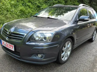 Gebraucht Toyota Avensis 147 PS (108 kW) 2007 Grau Kombi