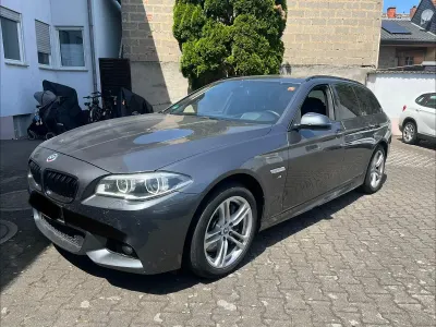 Gebraucht BMW 530 M Sport 258 PS (189 kW) 2016 Grau Kombi